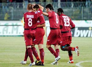 Fantastico Livorno, cinquina amaranto ad Ascoli