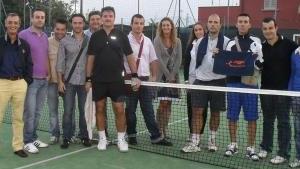 Alcuni dei partecipanti al torneo annuale organizzato dal Cral Breda vinto da Simone Mazzoni che in finale ha superato il favorito Stefano Bargiacchi