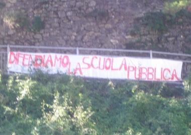 <b>PDL.</b> Lo striscione contestato 