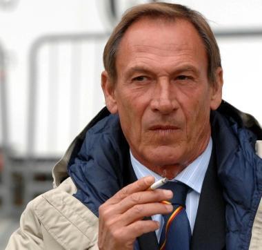 <b>IN PANCHINA.</b> Zeman 