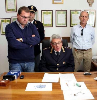 Il dr. Mariani e il dr. Alabiso del Commissariato 