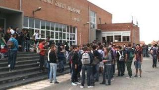 Tira aria di autogestione all’Isis Mattei di Rosignano