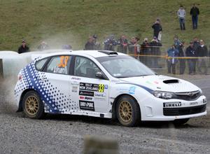 Reclusi per dieci ore dal rally