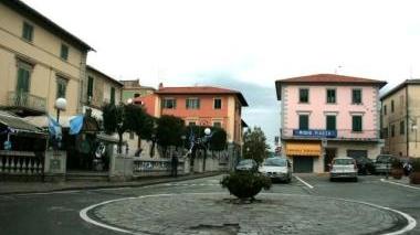 Piazza Gramsci a Castelnuovo