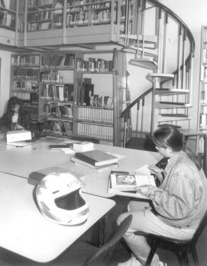 La biblioteca comunale Vallesiana 