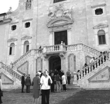 La facciata interna della Certosa