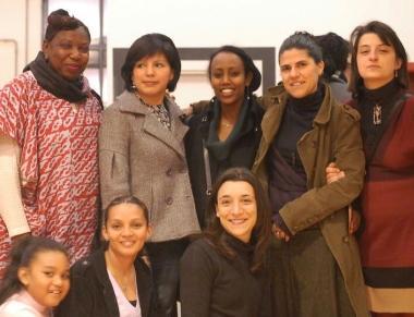Un gruppo di donne che fanno parte della associazione Le Mafalde       