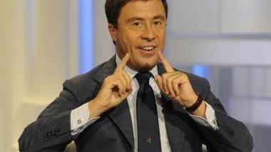 <b>NUOVO PARTITO.</b> Sopra, Italo Bocchino, uno dei fedelissimi del presidente della Camera Fini A destra, Gigi Sugliano ai tempi della Mover