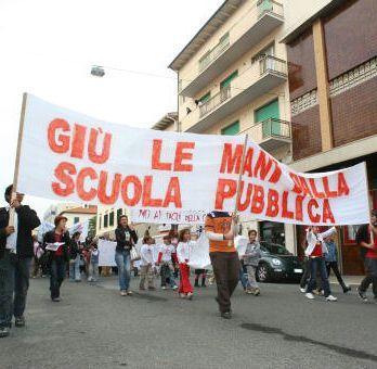 Sopra lauditorium dellIsis Mattei gremito di studenti. Da oggi via allautogestione 