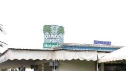 Il celebre Jamaica Pub sul lungomare di Marina. Il Comune si è riappropriato del locale e lo ha messo all’asta