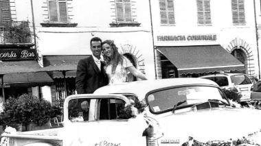 Il Pick Up del 1958 con gli sposi