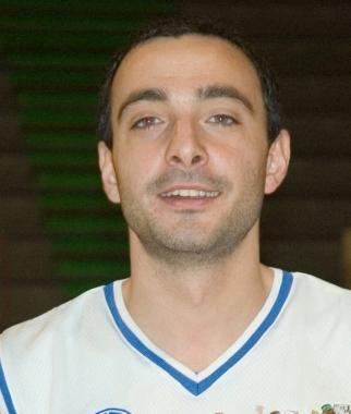Angella coach della squadra Under 19 del Pistoia basket  