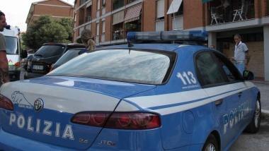 Vuole uccidersi, la polizia la salva
