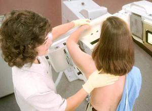 Mammografia? Tra 18 mesi e in un altro ospedale