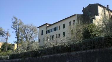 L’istituto Falchi dove si terrà l’incontro sulla scuola