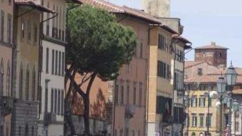 Lungarno Galilei Qui è stato aggredito il portavalori