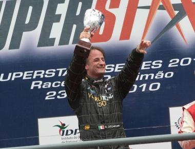 Andrea Dromedari driver pistoiese a un passo dal titolo del campionato Superstars Sprint 