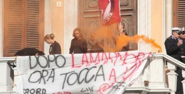Ma l'Iti snobba la piazza, quasi tutti in classe