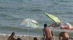 <b>NUDISTI. </b>Sulla spiaggia di Marina di Alberese