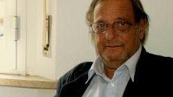 Loredano Bertucci in una recente fotografia