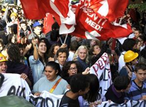 In tremila contro la Gelmini