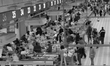 La fila delle casse allIpercoop 