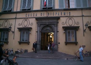 La sede della Cassa di Risparmio 