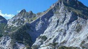 Il monte Pisanino la vetta più alta delle Apuane