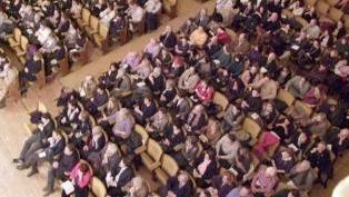 Spettatori al teatro Verdi