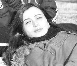 <b>VALENTINA. </b>Due belle immagini della ragazza e lagriturismo Il Civilesco  