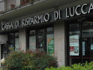 Una agenzia della Cassa di Risparmio di Lucca 
