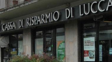 Una agenzia della Cassa di Risparmio di Lucca