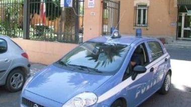 Una volante della polizia