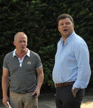 Il ds Giovannini e il presidente Giuliani si interrogano sulla crisi acuita dallo stop di Taranto: &egrave; la quarta sconfitta di fila (Foto Vip e www.gazzettalucchese.it) 