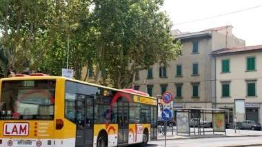 Un bus in centro città