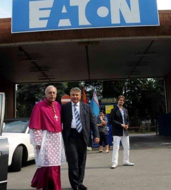 Oggi consigli in fabbrica domani arriva il vescovo
