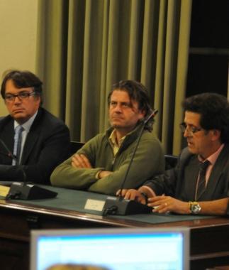 «O maggioranza vera o elezioni»