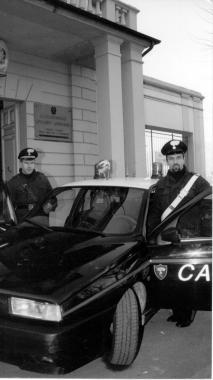 Una pattuglia di carabinieri   