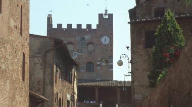 Una veduta del borgo medievale