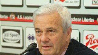 L’ex Gigi Simoni (Vip)