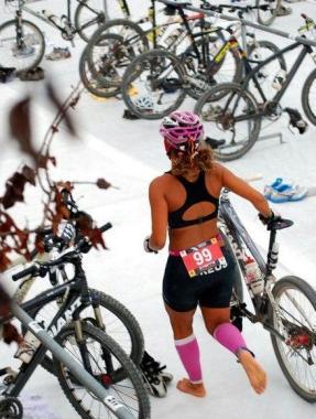 Una fase della gara di Triathlon della 1&ordf; edizione di Xterra Capoliveri 