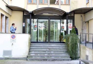 <b>AL LAVORO.</b> Un impiegato alla scrivania del suo ufficio in una foto darchivio    