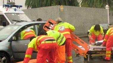Quattro feriti in due incidenti, traffico ko