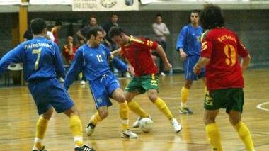 Una partita di calcio a 5