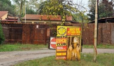 Il night club Mithos finito sotto sequestro a seguito dellindagine delle Fiamme Gialle 