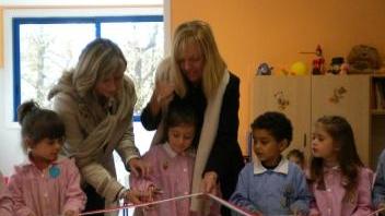 L’inaugurazione della nuova aula alla scuola materna di S. Anna