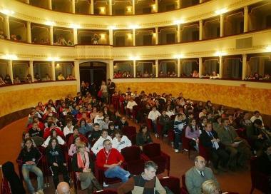 Linterno del teatro Pacini di Pescia    