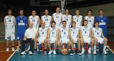 <b>PRONTI </b>La nuova rosa della Pgp Caciodivino guidata da coach Alberto Mariotti Domani il debutto ufficiale in Promozione 