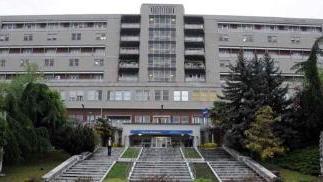 Il “monoblocco” dell’ospedale di Carrara