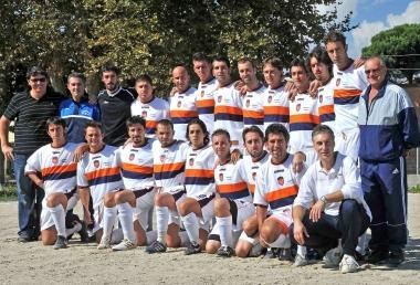 <b>SARRIPOLI.</b> La formazione del Sarripoli, oggi opposta agli Amici Miei 